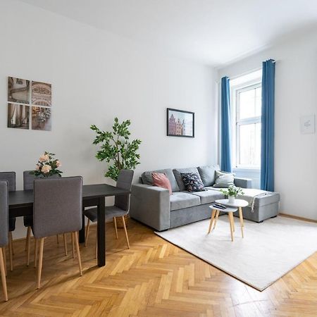 Central Two Bedroom Apartment Wien Eksteriør bilde