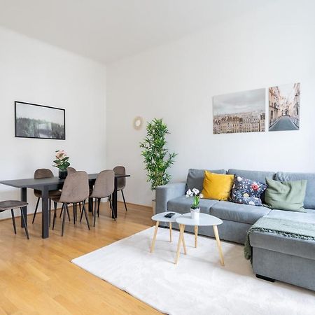 Central Two Bedroom Apartment Wien Eksteriør bilde