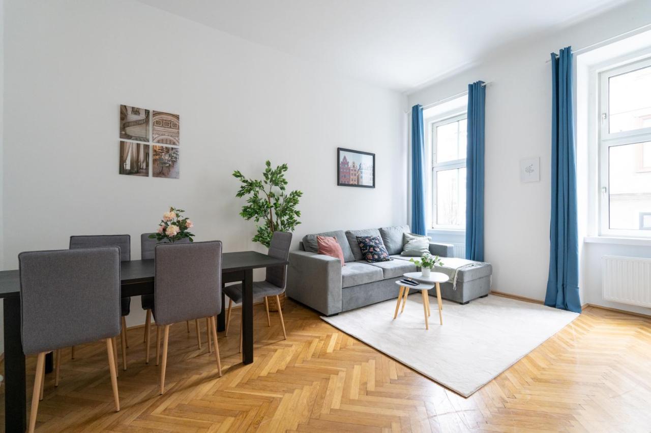 Central Two Bedroom Apartment Wien Eksteriør bilde