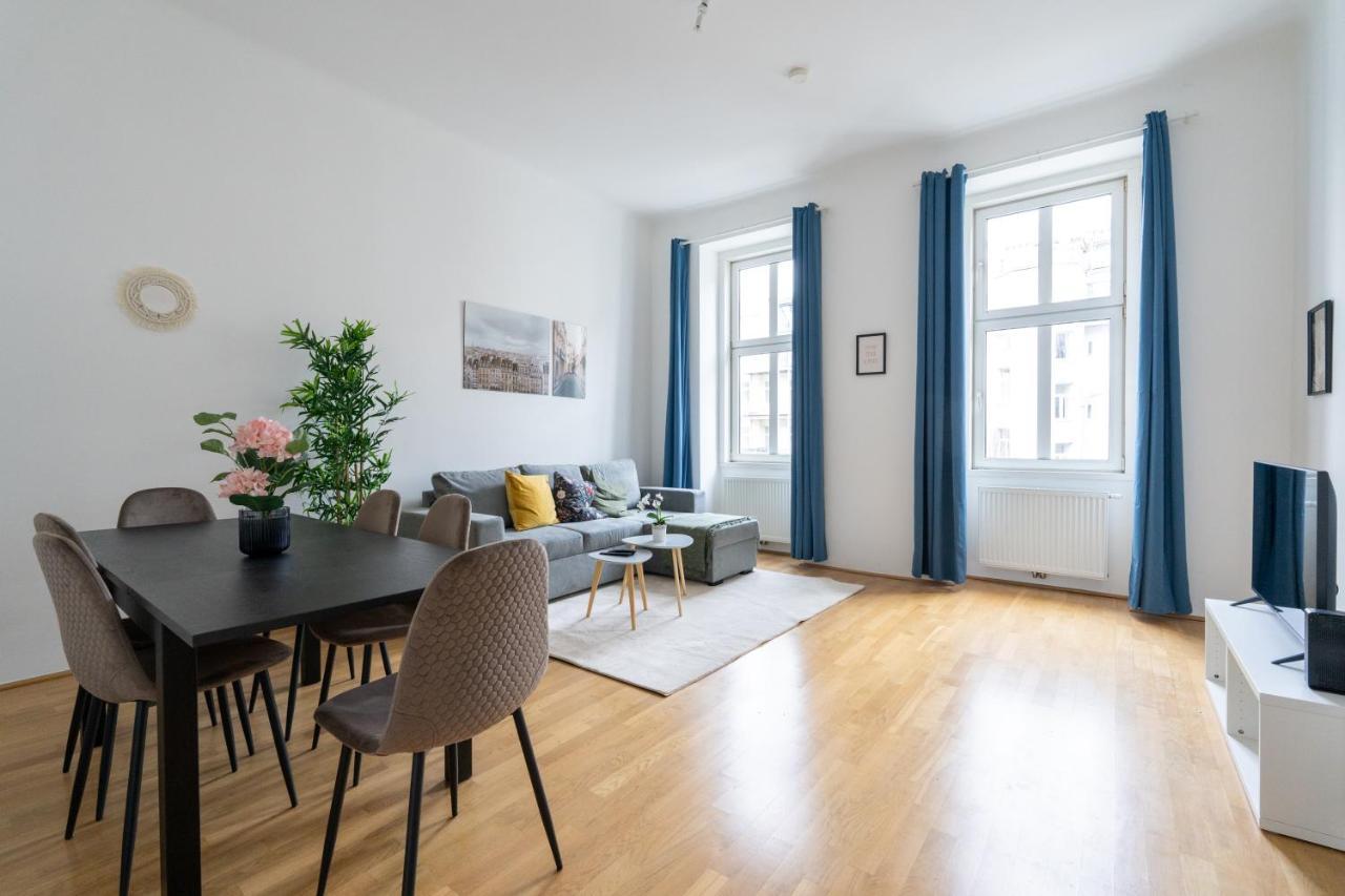 Central Two Bedroom Apartment Wien Eksteriør bilde