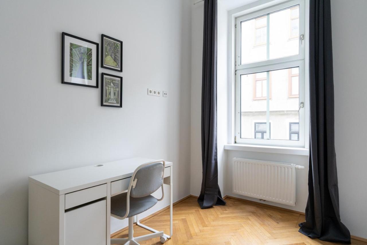 Central Two Bedroom Apartment Wien Eksteriør bilde